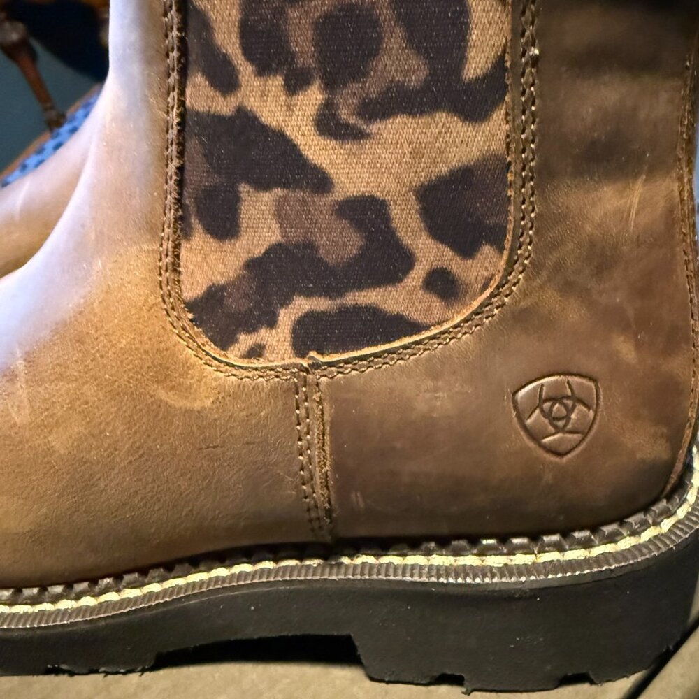 Ariat Women's Fatbaby Twin Gore Boots *NIB* 8 Medium - Picture 4 of 7